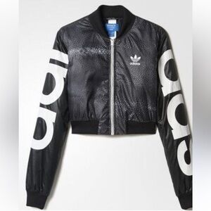 Adidas Crop puffer jacket